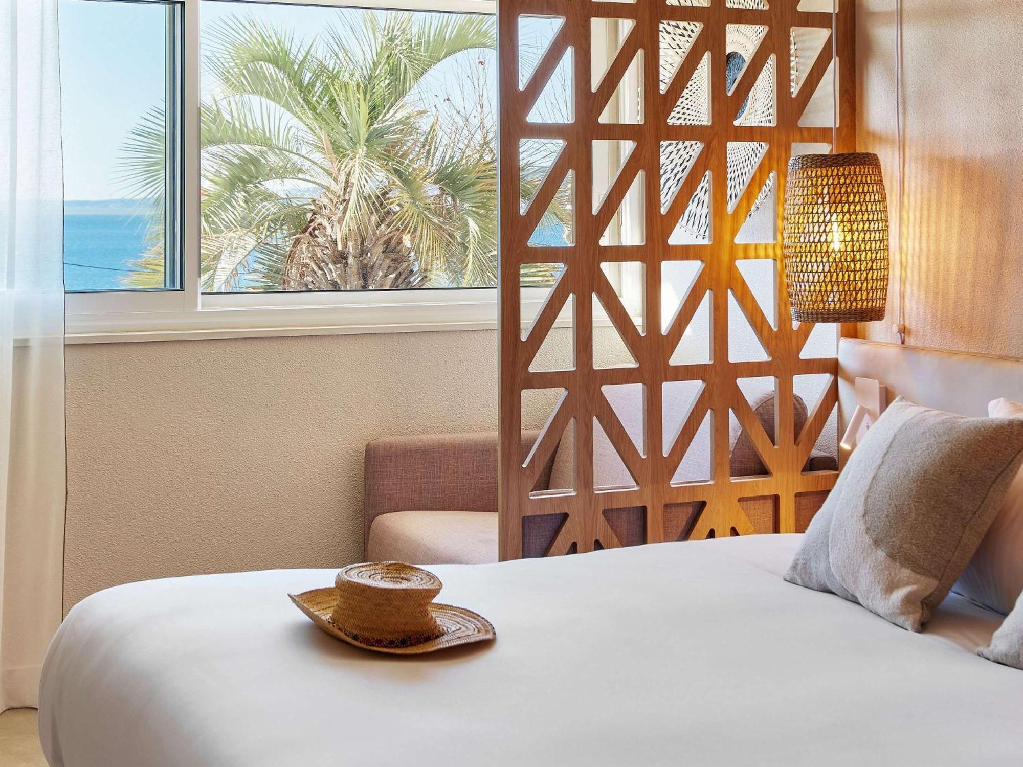 Mercure Saint Raphael Centre Plage Extérieur photo
