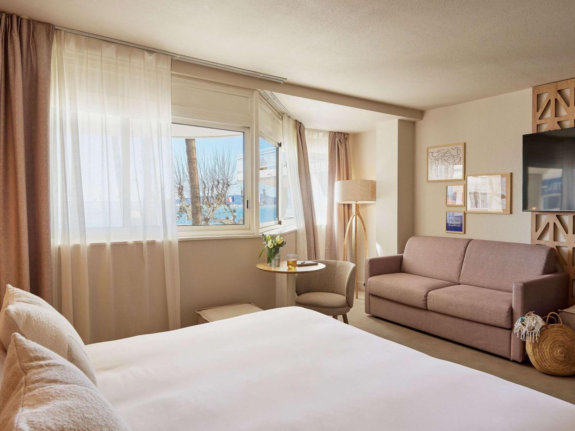 Mercure Saint Raphael Centre Plage Extérieur photo